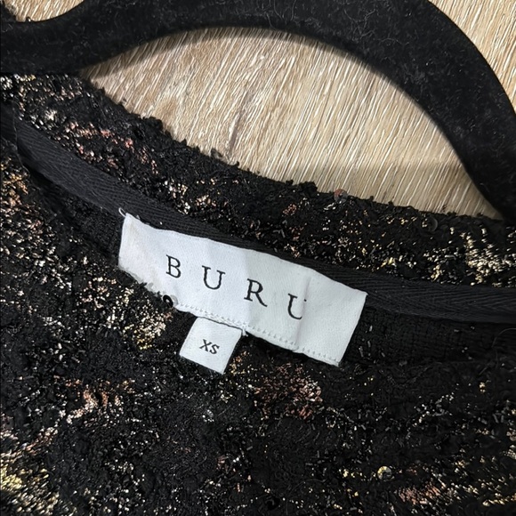 BURU Black and Gold Crew Neck Sweater with Abstract Pattern - Picture 2 of 14